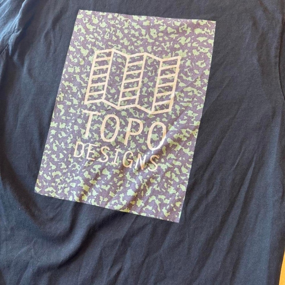 Black Topo Athletic T-shirt with camouflage patch Size M - Picture 5 of 6